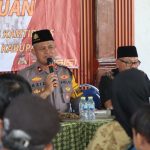 *Polres Pasuruan Gandeng Media Gelar Baksos di Jumat Curhat*