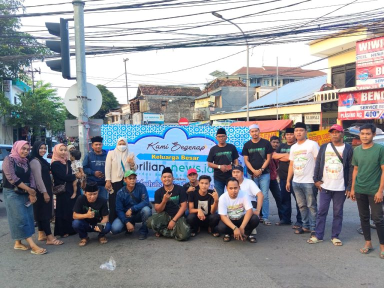 Media Online Brilian-news.id Gelar Pembagian Takjil Secara Gratis 