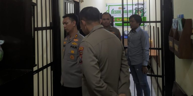 Kapolres Trenggalek Cek Ruang Tahanan: Perhatikan Hak-hak Tahanan
