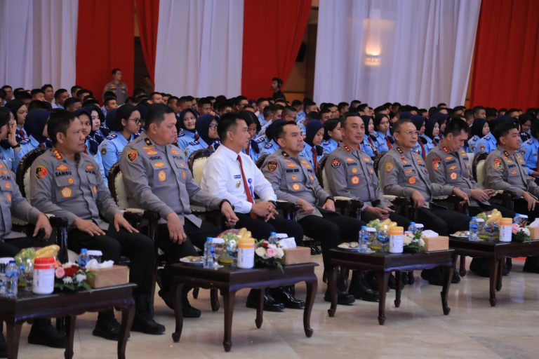 Pelajar SMA Taruna Nusantara Kunjungi STIK Polri, Kenali Dunia Kepolisian Lebih Dekat
