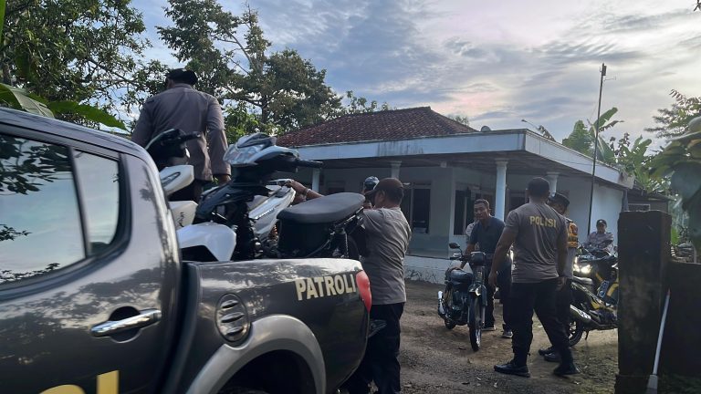 Razia Balap Liar di Desa Lebbek Pakong, Polisi Amankan 13 Unit R2 