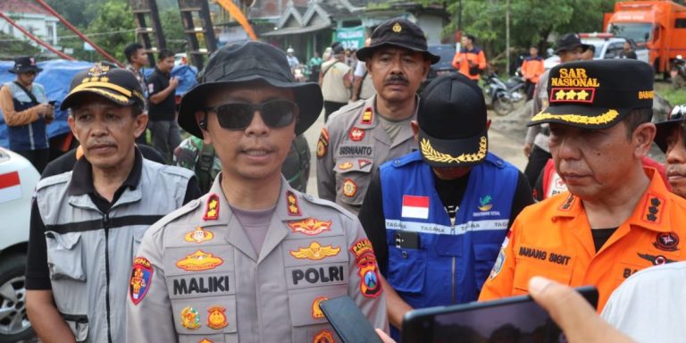 Operasi Pencarian Berakhir, 6 Korban Tanah Longsor di Trenggalek Ditemukan