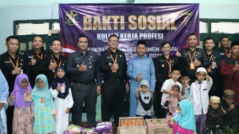 Kunjungi Polres Bangkalan, Peserta Didik Sespimmen Polri 2025 Gelar Aksi Sosial di 2 Tempat Berbeda