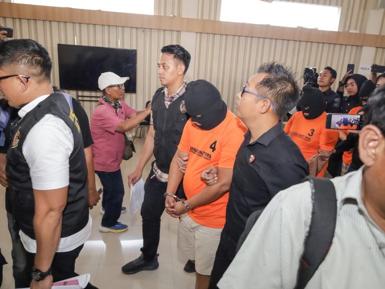 Polrestabes Surabaya Ungkap Jaringan TPPO Amankan 3 Tersangka, Selamatkan 7 Korban*