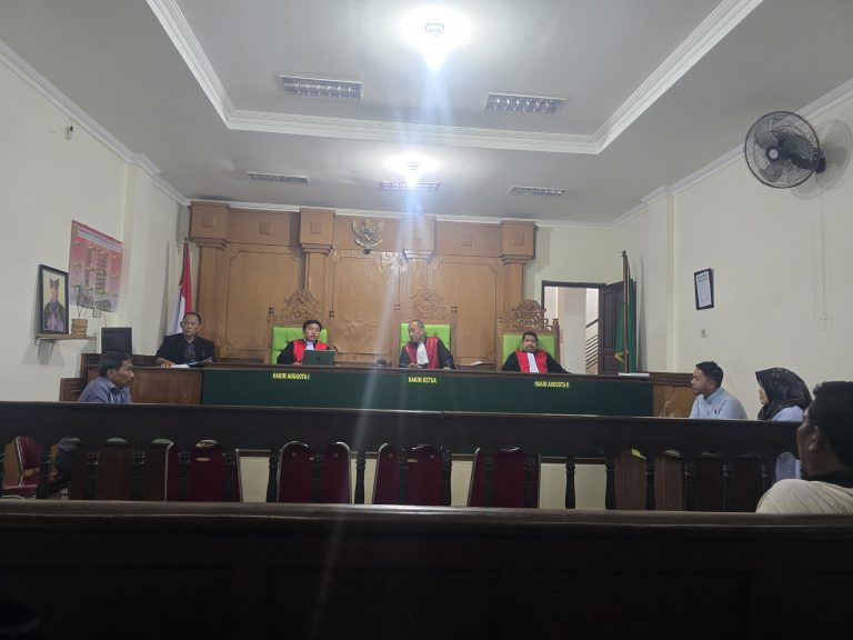 PN Bangkalan Gelar Sidang Gugatan Achmad terhadap PUDAM Sumber Sejahtera