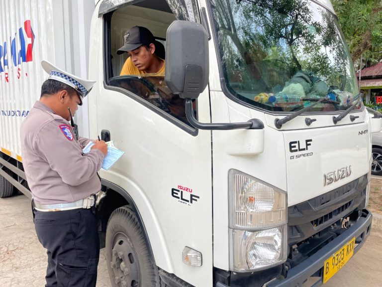 Satlantas Polres Sampang Tindak 95 Pelanggar Lalulintas, 38 Pajak Mati Saat Terjaring Operasi Gabungan