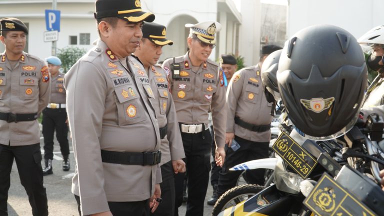 Disiplin Berlalu Lintas, Kunci Menuju Indonesia Emas: Polrestabes Surabaya Gelar Operasi Patuh Semeru 2025