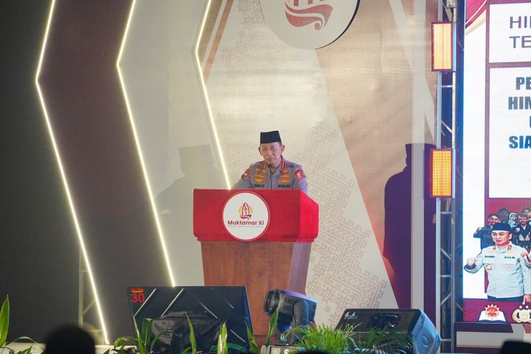 Buka Muktamar Hima Persis, Kapolri Ajak Jaga Nilai Persatuan-Kesatuan 