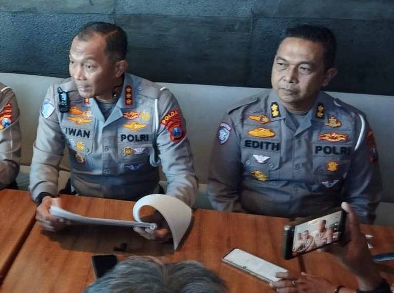 Siapkan Buffer Zone, Ditlantas Polda Jatim Urai Kepadatan Jalur Situbondo – Ketapang Banyuwangi