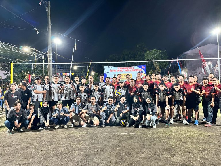 RW 14 Tembus Final Turnamen Voli Antar-RW Desa Sidorejo, Bekuk RW 10 di Laga Panas Semifinal