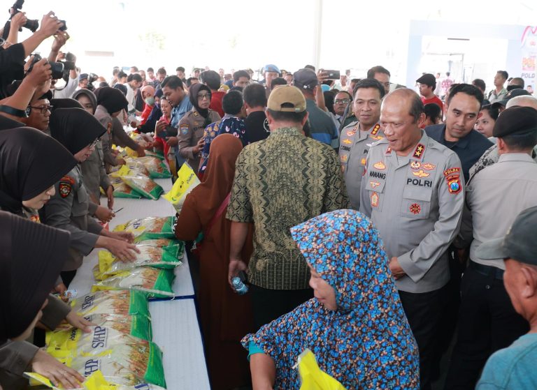 Kapolri Luncurkan Gerakan Pangan Murah, Instruksikan Antisipasi Penimbunan