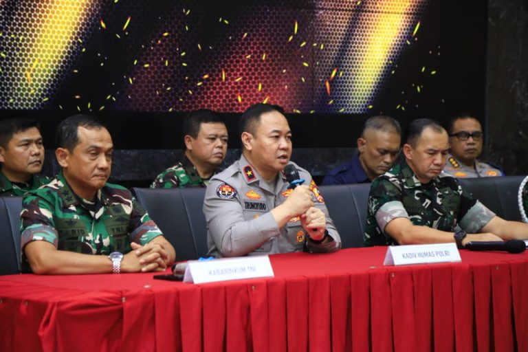 Polri dan TNI Tegaskan Sinergi Pulihkan Keamanan Pasca Demo