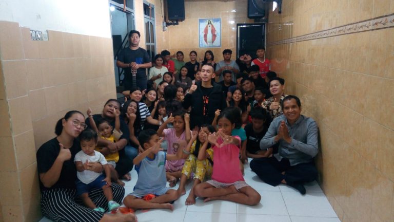 Organisasi Advokat PUMI Gelar Bansos Santuni Anak Yatim Dari Panti Asuhan Kasih Agape