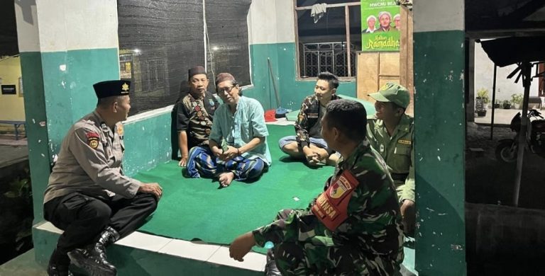 Giat Poskamling Dialogi dengan Warga, Polsek Beji Perkuat Keamanan di Gunung Gangsir 