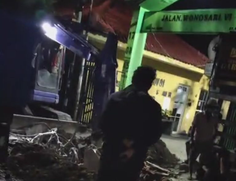 Dibalik Gorong-gorong Jalan Wonosari, Mafia Kabel Primer Telkom Beraksi
