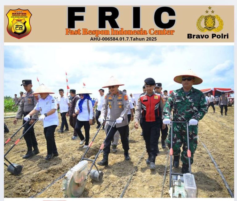 Polda Jambi Dukung Swasembada Pangan Nasional Laksanakan Penanaman Jagung Serentak dan Peresmian Gudang KPP Sekaligus Bakti Kesehatan 