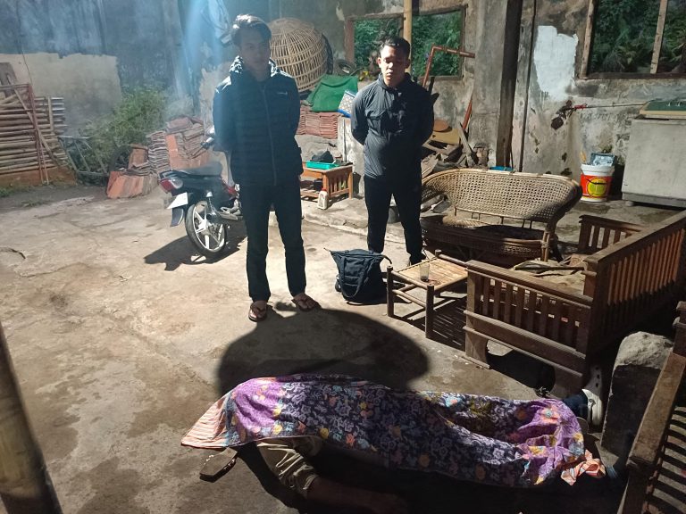 Pria Asal Sukabumi Ditemukan Tewas Gantung Diri di Garut Kota, Polisi Lakukan Olah TKP
