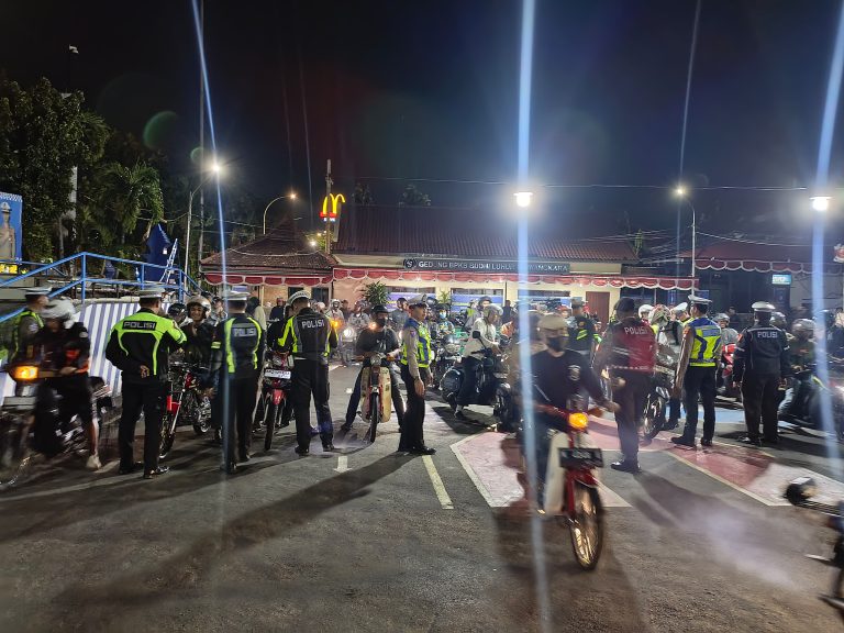 Gelar KRYD Polres Kediri Kota Amankan Ranmor Tidak Sesuai Spektek