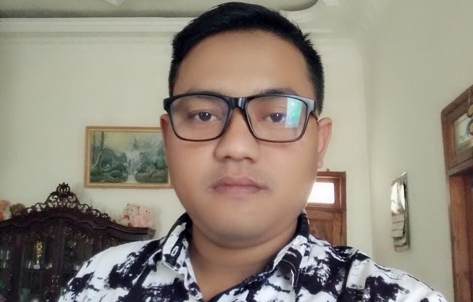 Pimpinan Redaksi Media Dtikinfomasi.com beserta jajaran menyampaikan ucapan Selamat Hari Santri Nasional yang diperingati setiap tanggal 22 Oktober.