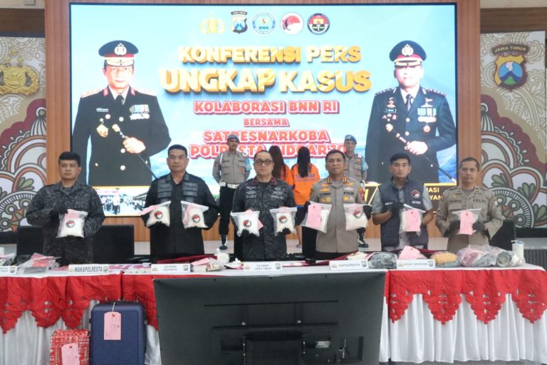 Polresta Sidoarjo Berhasil Gagalkan Penyelundupan 8,2 Kilogram Sabu