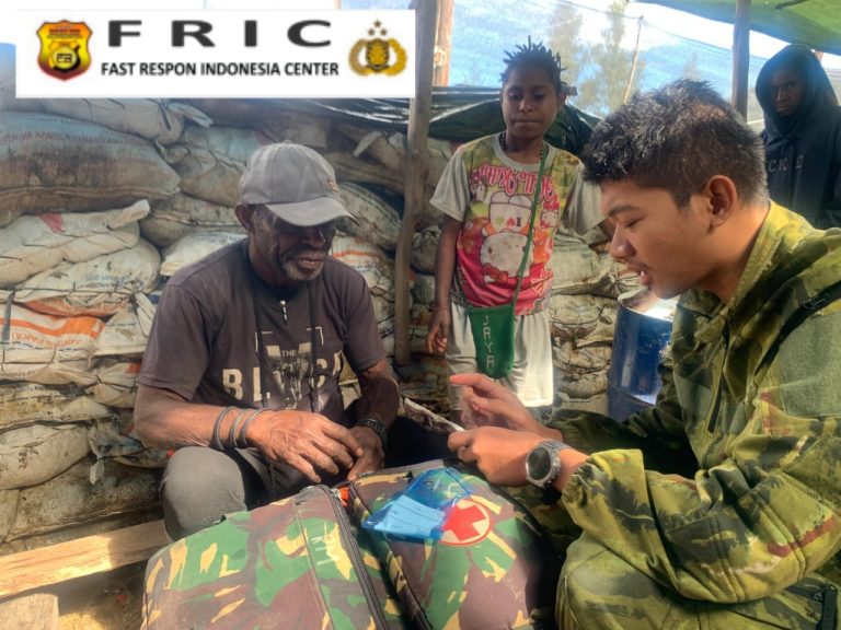 Jaya Sakti Sehat, Personil TK Pogapa Berikan Sentuhan Kasih Melalui Pelayanan Kesehatan