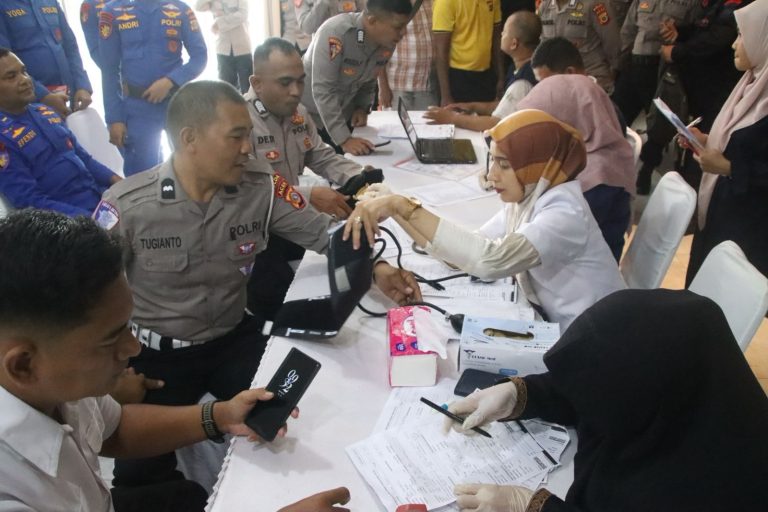 Polda Aceh Kumpulkan 719 Kantong Darah pada Peringatan Hari Jadi ke-74 Humas Polri