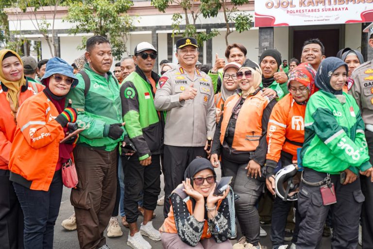 Kapolrestabes Ajak Pengemudi Ojek Online Jaga Keamanan dan Keselamatan Kota