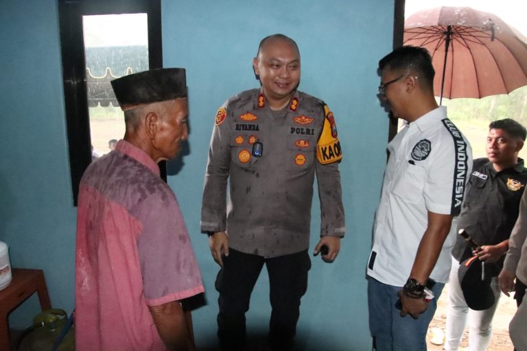 Dari Kepedulian Menjadi Kenyataan: Kapolres Sumenep Wujudkan Rumah Layak Huni untuk Warga Kurang Mampu