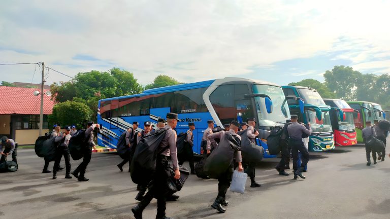 Asah Fungsi Teknis Kepolisian dan Kepekaan Sosial, 247 Siswa Diktukba SPN Polda Jatim Mulai Latja*