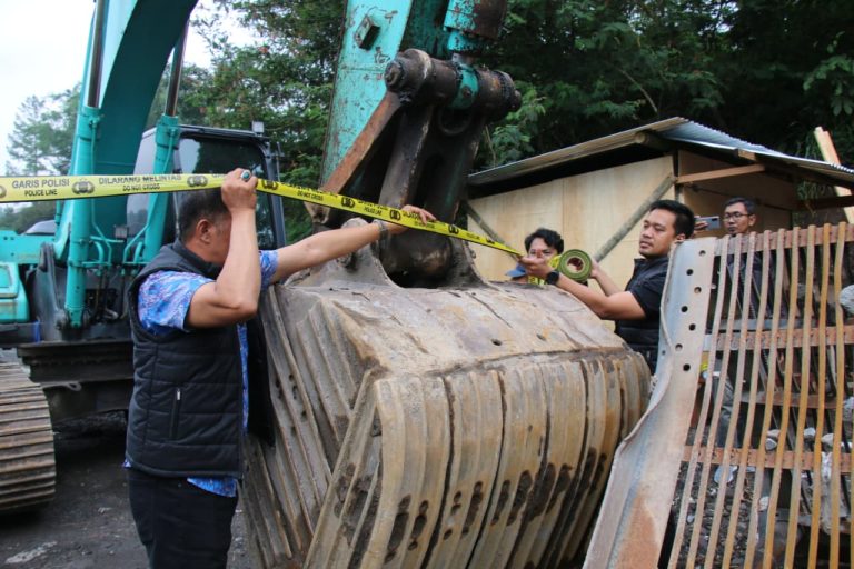 Bareskrim Polri Tindak Tambang Pasir Ilegal di Kawasan Taman Nasional Gunung Merapi
