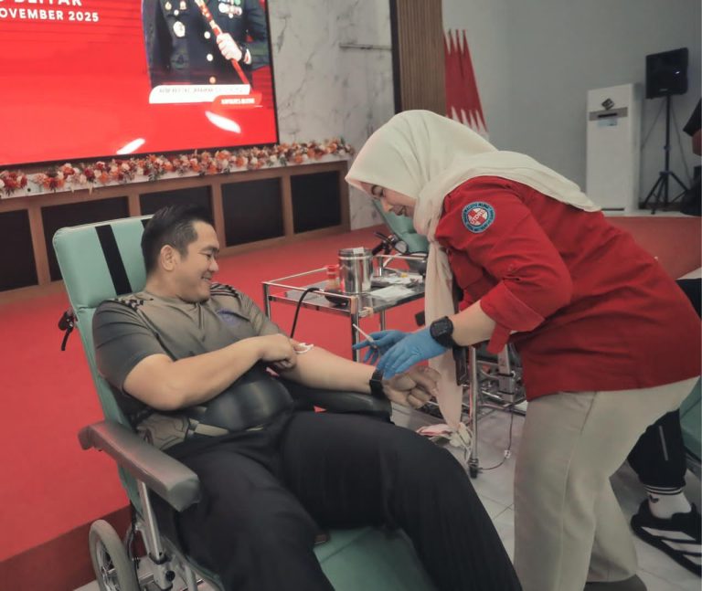 Peringati Hari Pahlawan, Polres Blitar Gelar Donor Darah untuk Wujudkan Semangat Kemanusiaan