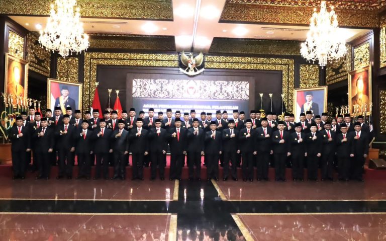 Sekjen Kemhan Letjen TNI Tri Budi Utomo Pimpinan Acara Pengangkatan Sumpah