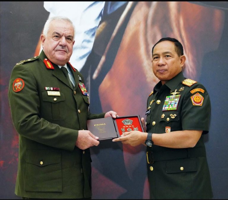Kerja Sama Militer RI–Yordania Menguat, Panglima TNI Terima Kunjungan Kehormatan Mayor Jenderal Al Hnaity