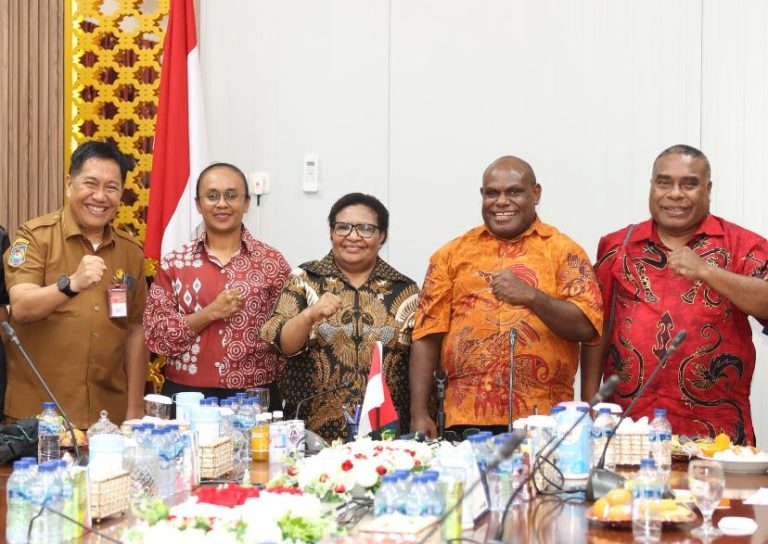 Wamendagri Ribka Dorong Percepatan Pembangunan Infrastruktur Pemerintahan di Papua Tengah