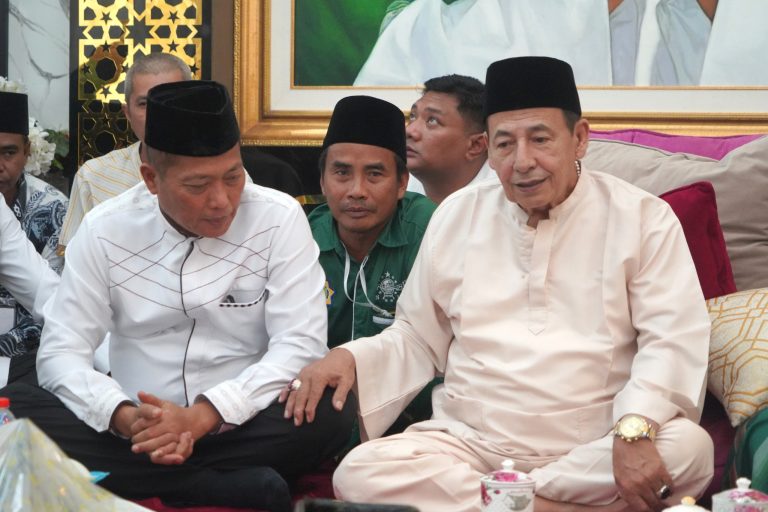 Danrem 042/Gapu Hadiri Tabligh Akbar Bersama Habib Luthfi: Kokohkan Persatuan, Teguhkan Nilai Kebangsaan