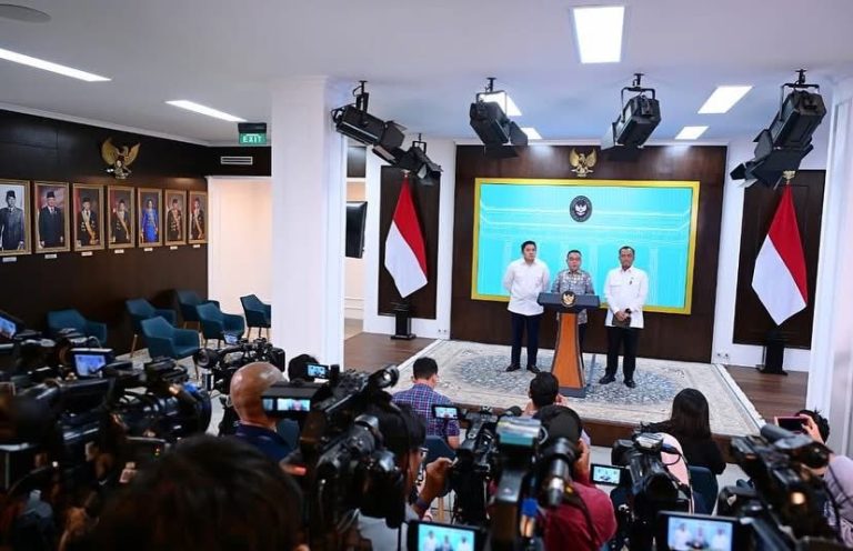 Presiden Prabowo Resmi Tandatangani Rehabilitasi Direksi ASDP Usai Kajian Mendalam DPR dan Pemerintah