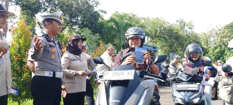 Operasi Zebra Semeru Polres Jember Maksimalkan Edukasi Tertib Lalin