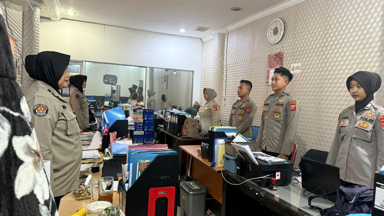 Negara Bangga Kepada Polda Jabar Setiap Pukul 10.00 WIB Dikumandangkan Lagu Indonesia Raya