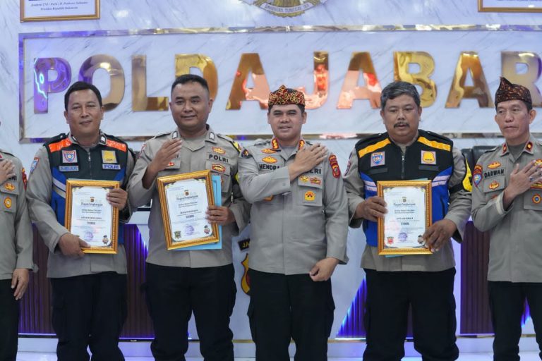 Kombes Pol. Hendra Rochmawan : Bhabinkamtibmas Penolong Rakyat, Membawa Amanah Surat ke 110 An-Naṣr yang Selaras dengan Tupoksi Polri