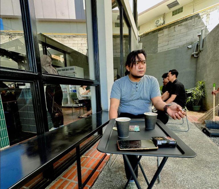 Jejak Pengkhianatan Selalu Berawal dari Lingkar Terdekat