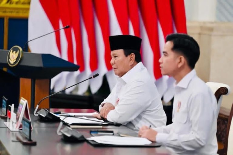 Pimpin Sidang Kabinet Paripurna,   Presiden Prabowo Pastikan Anggaran dan Langkah Konkret Penanganan Bencana