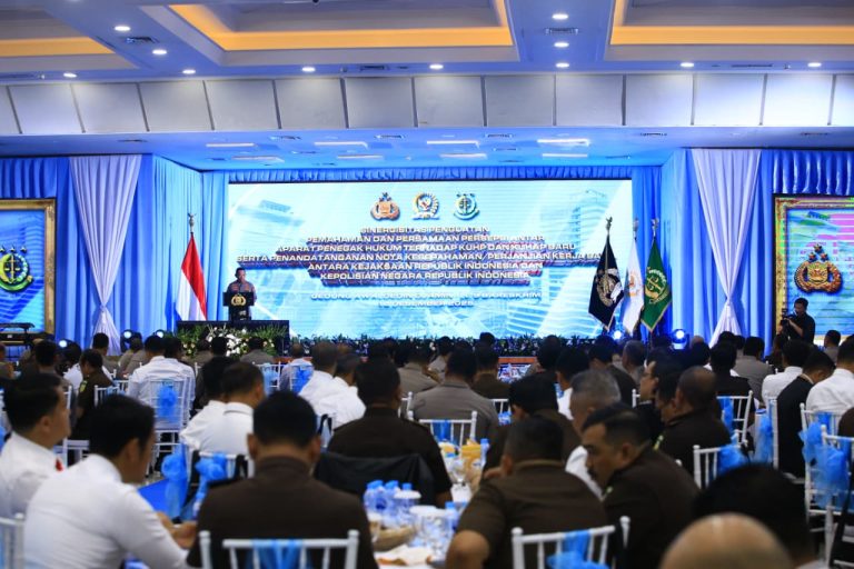 Teken PKS dan MoU, Kapolri Tegaskan Sinergi Polri–Kejaksaan Terapkan KUHP–KUHAP Baru