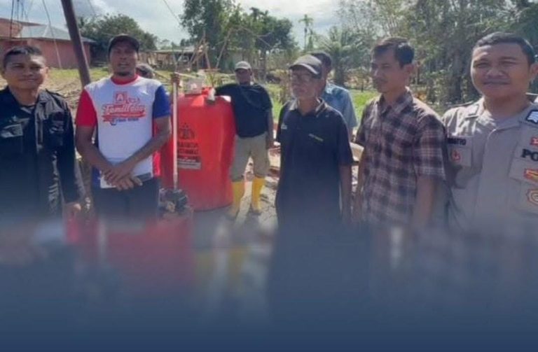 Polres Aceh Salurkan Bantuan Sosial Pasca Bencana Alam