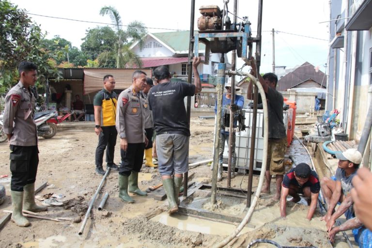 Polri Terus Kebut Pembangunan Sumur Bor di Berbagai Fasilitas Umum di Aceh Tamiang