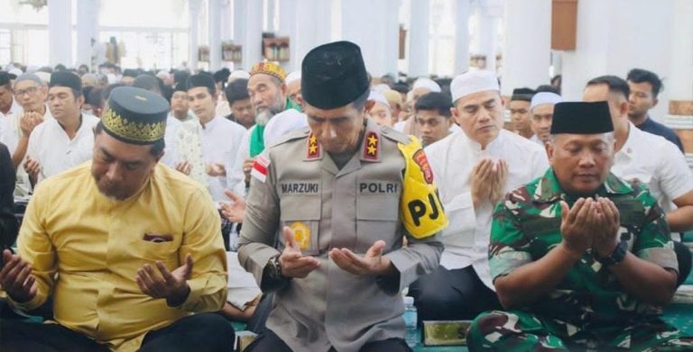 Kapolda Aceh Hadiri Doa Bersama Peringatan 21 Tahun Tsunami Aceh di Masjid Raya Baiturrahman