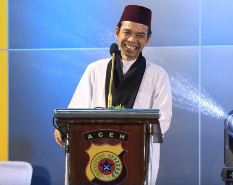 UAS Sampaikan Tausiah Trauma Healing Religius kepada Personel Polda Aceh