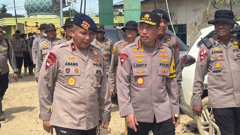Kembali Kunjungi Aceh Tamiang, Kapolri Pastikan Recovery Pascabencana Berjalan Optimal