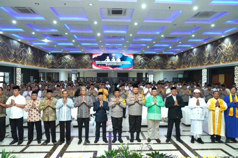 Sambut Tahun Baru 2026, Polda Jabar Gelar Doa Lintas Agama untuk Kedamaian Bangsa