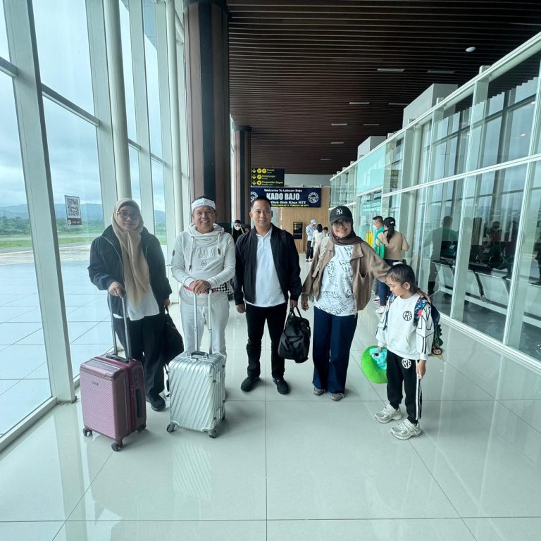 Dir PPA dan TPPO Polda Jabar Dampingi KDM Jemput Pekerja Hiburan ke Sikka NTT