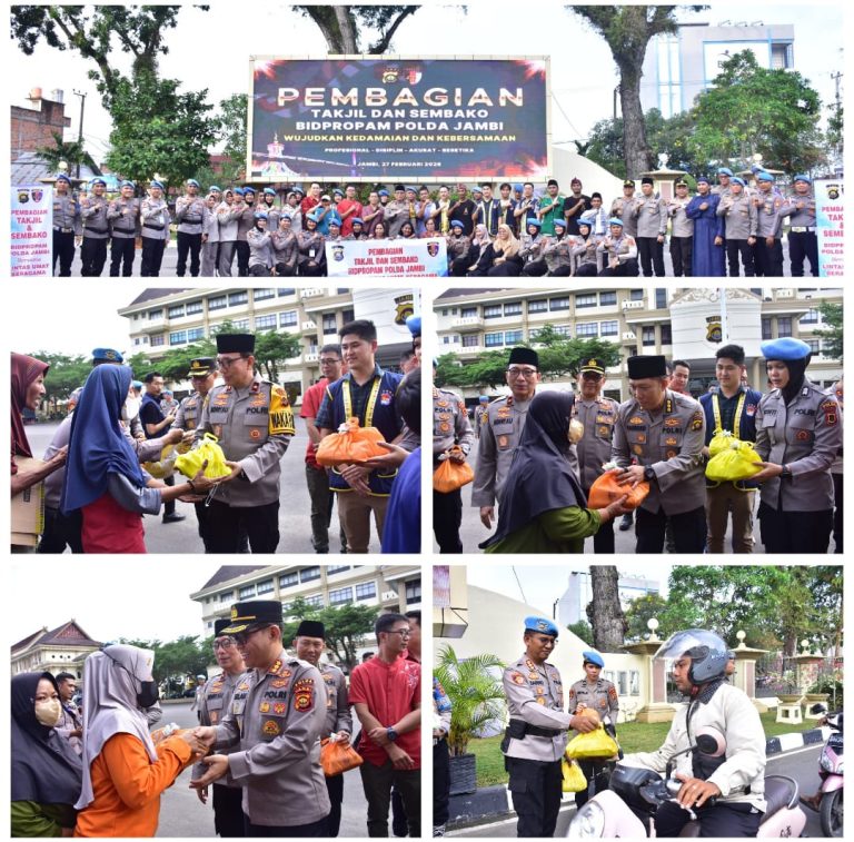 Polda Jambi Berbagi Berkah Ramadhan: Ratusan Paket Takjil serta Sembako Diserahkan ke Pengendara dan warga